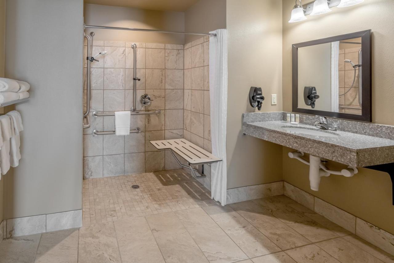 Landmark Suites - Williston Extérieur photo