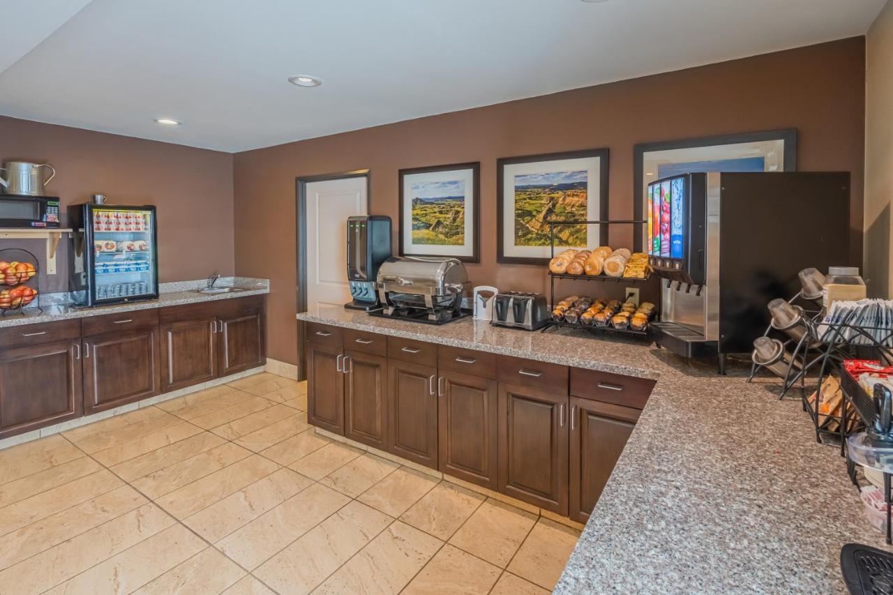 Landmark Suites - Williston Extérieur photo