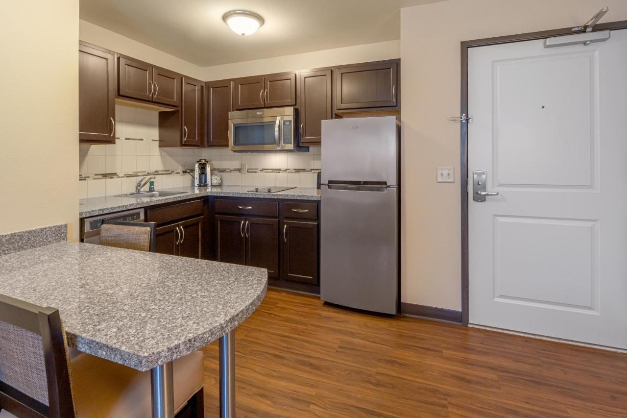 Landmark Suites - Williston Extérieur photo