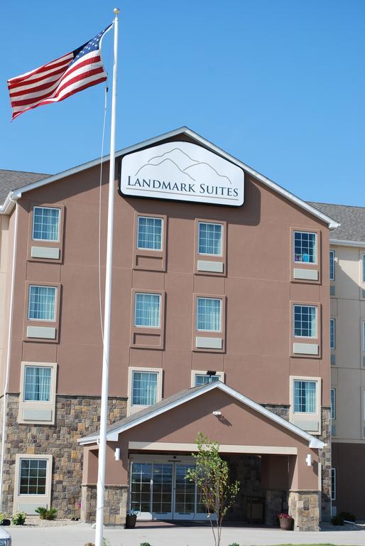 Landmark Suites - Williston Extérieur photo