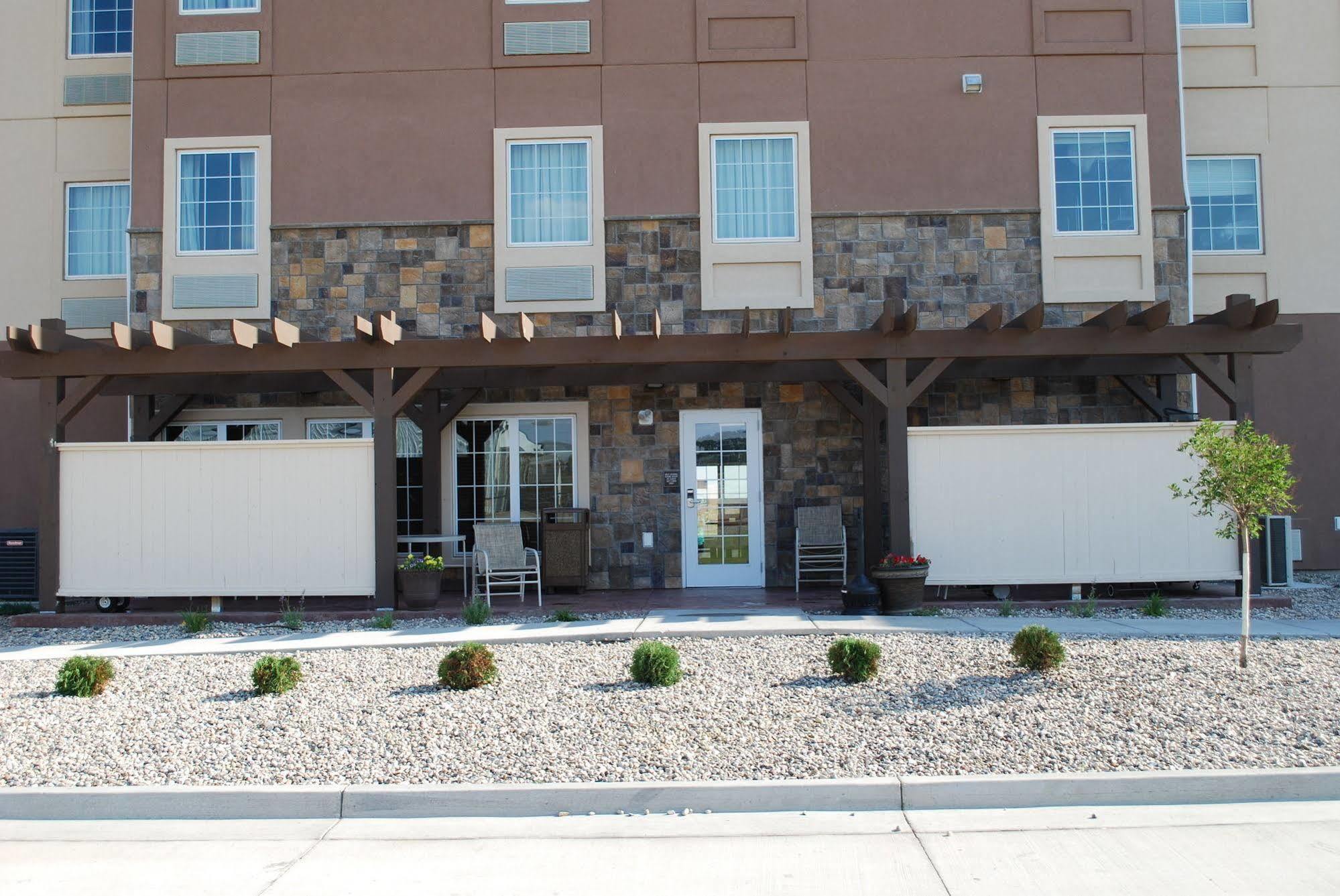 Landmark Suites - Williston Extérieur photo